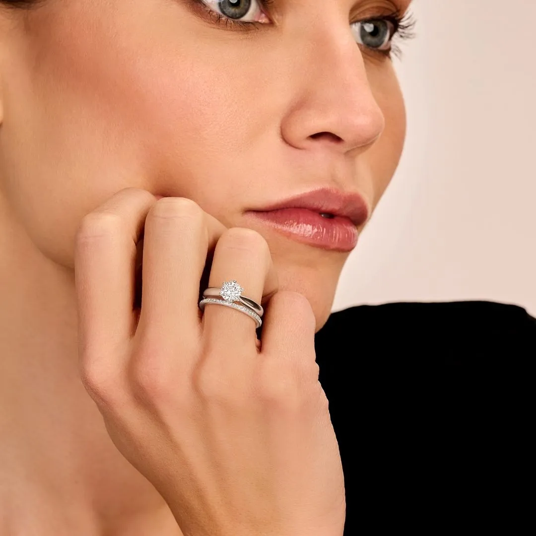 0.30 quilates anillo solitario diamante en platino 