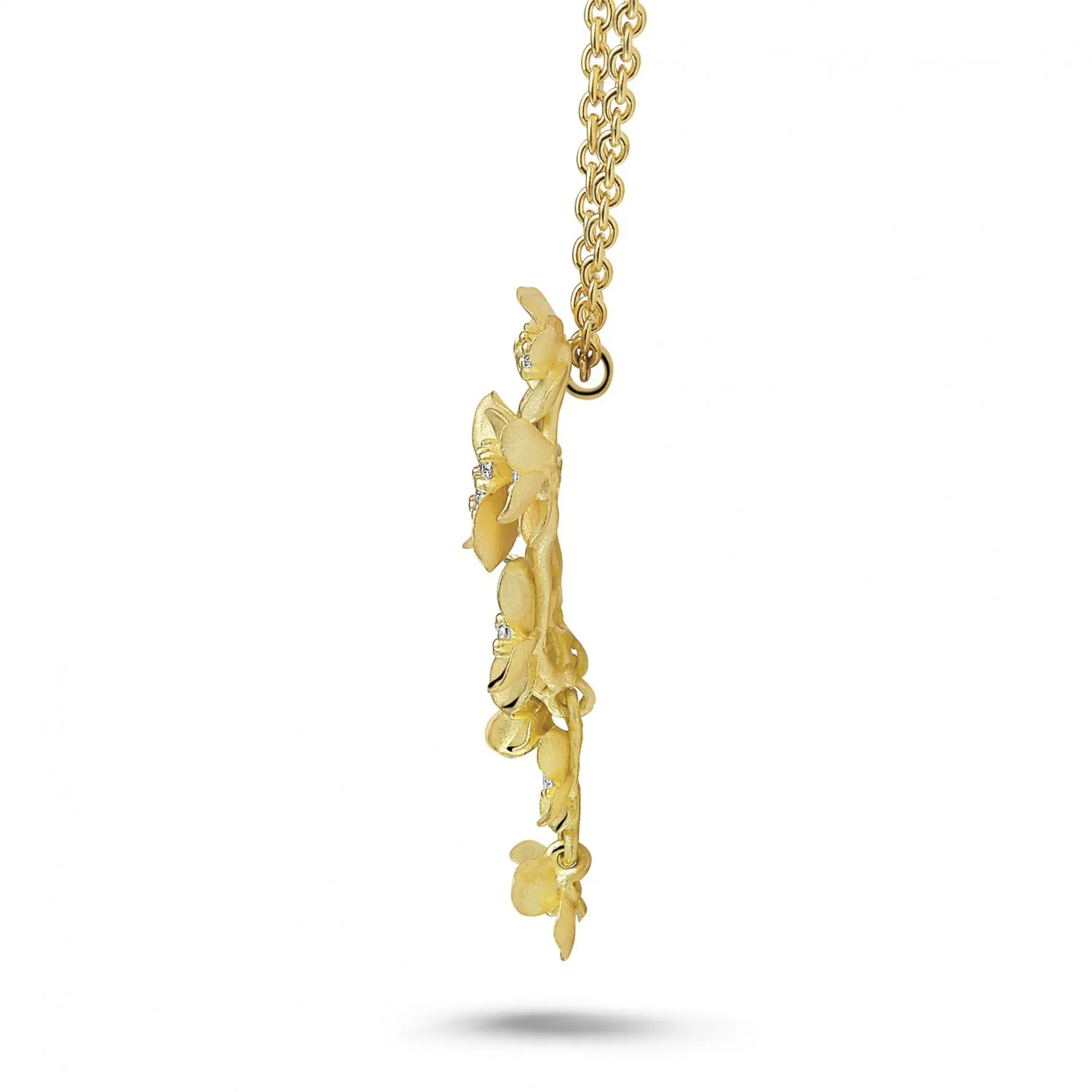 0.35 quilates colgante diamante diseño flor en oro amarillo 