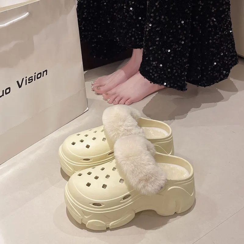 2024 Zapatillas de envío gratis Sandalias de diseñador Sandalias planas para mujeres Sumo suave Toboganes Toboganes Pantallas de