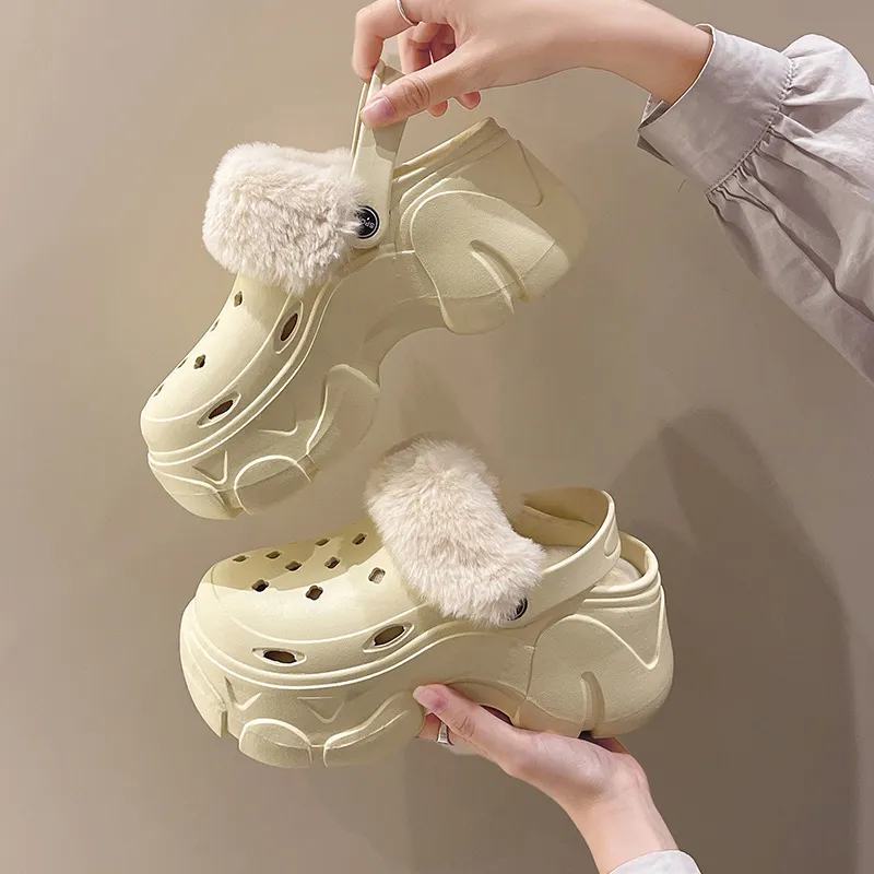 2024 Zapatillas de envío gratis Sandalias de diseñador Sandalias planas para mujeres Sumo suave Toboganes Toboganes Pantallas de