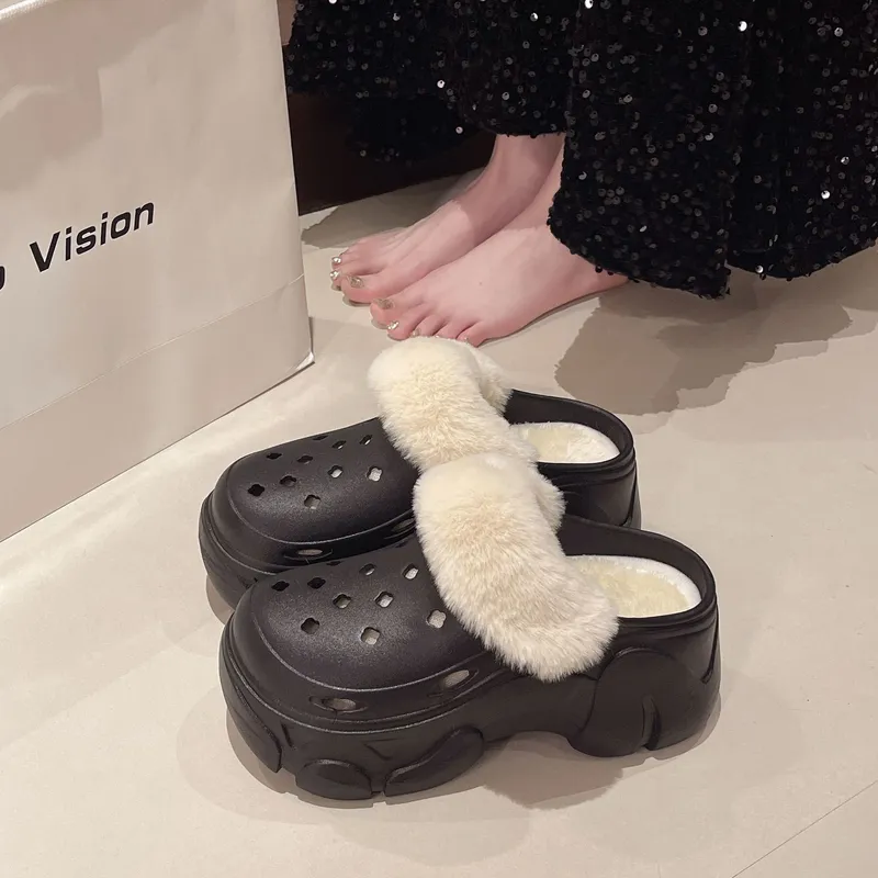 2024 Zapatillas de envío gratis Sandalias de diseñador Sandalias planas para mujeres Sumo suave Toboganes Toboganes Pantallas de