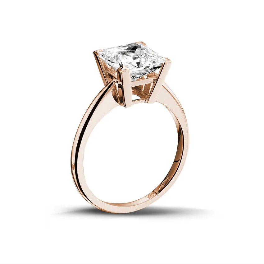 3.00 quilates anillo solitario en oro rojo con diamante talla princesa 