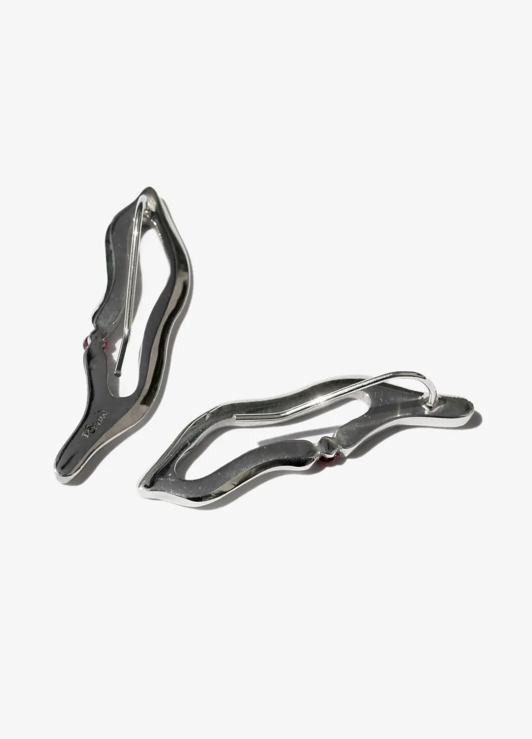Aretes Lirio Asimétrico Esmeralda