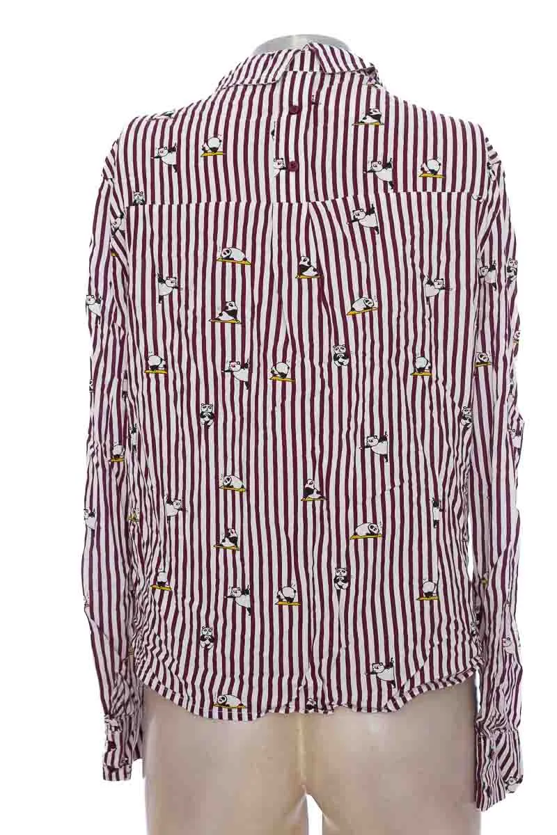 BLUSA COLOR MORADO  BERSHKA
