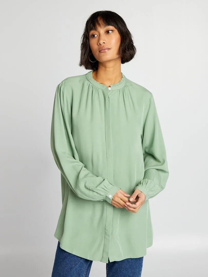 BLUSA CON CUELLO MAO  VERDE