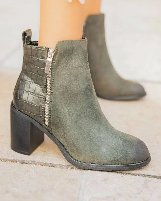 BOTINES DE MUJER EN VERDE KAKI CON TACóN  EMILIE