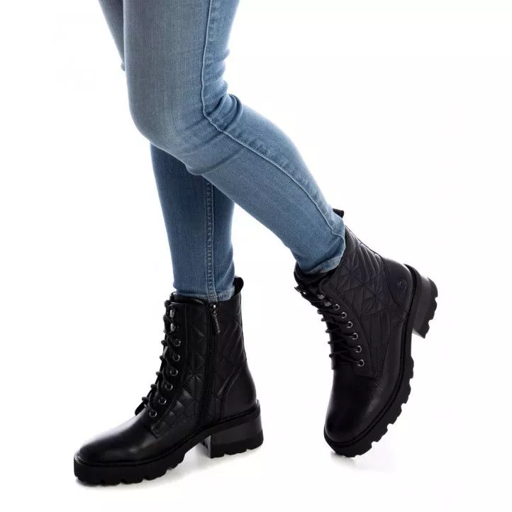 Botines tacón Carmela 068093 negro