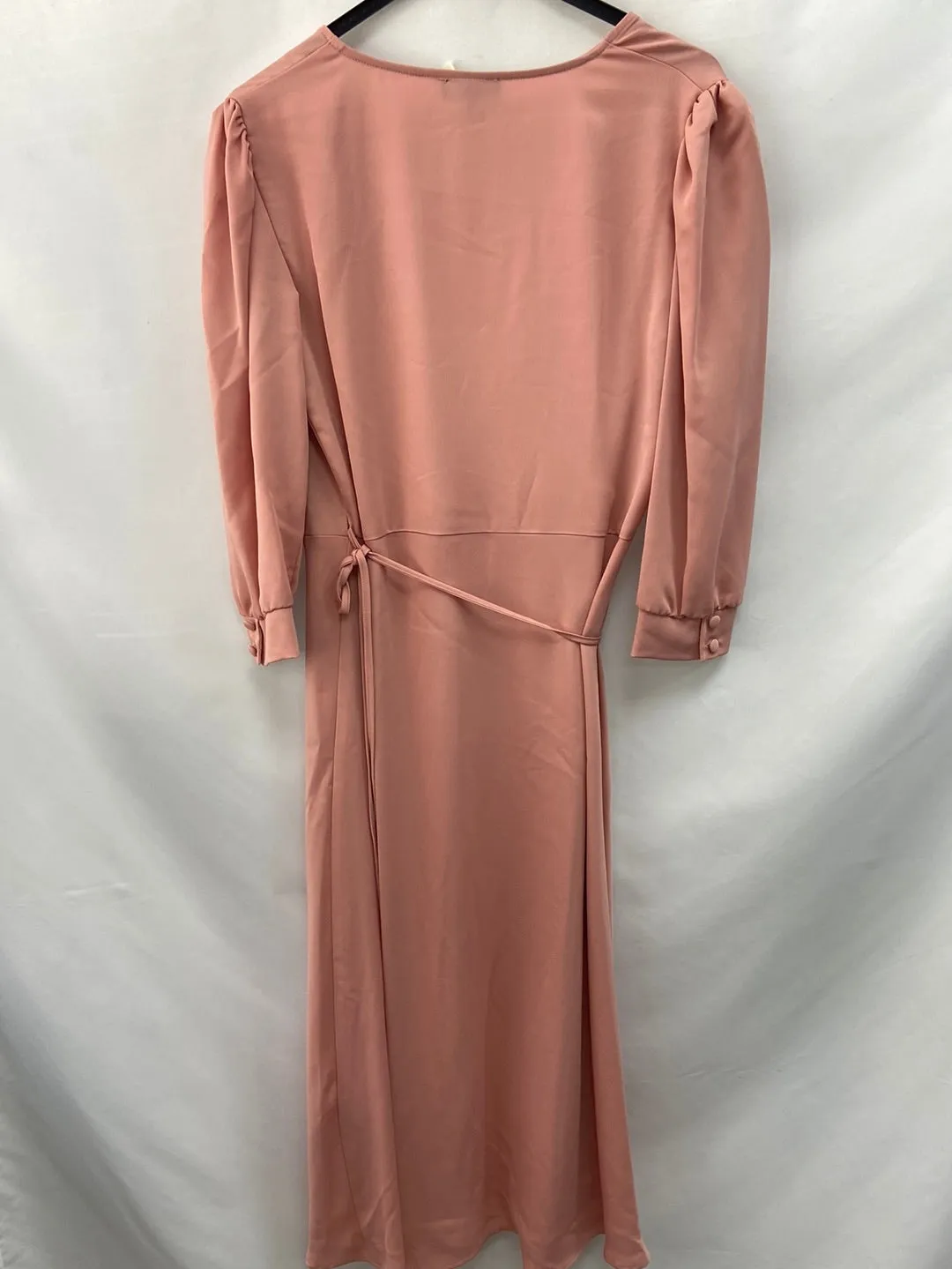 BY CLÉA.Vestido rosa palo cruzado (36/38 y 40/42)