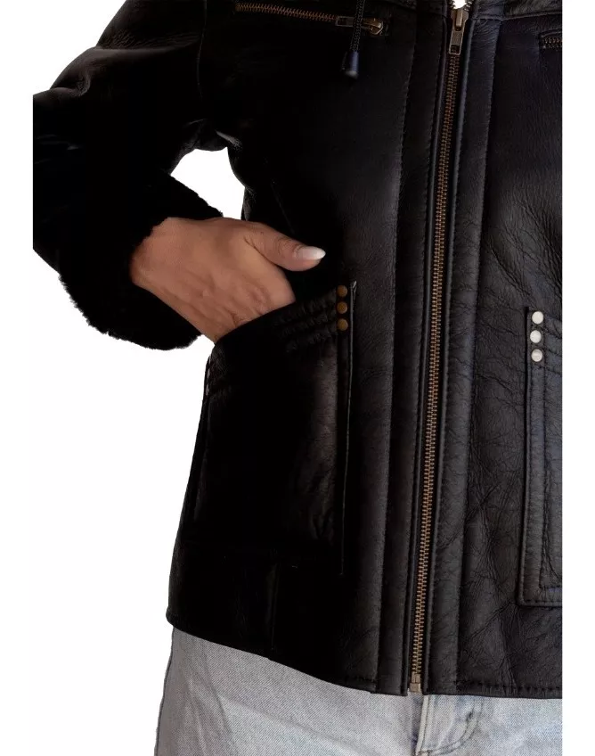 CAMPERA DE CUERO DE OVEJA DE MUJER  MODELO: 106 NAPA.B