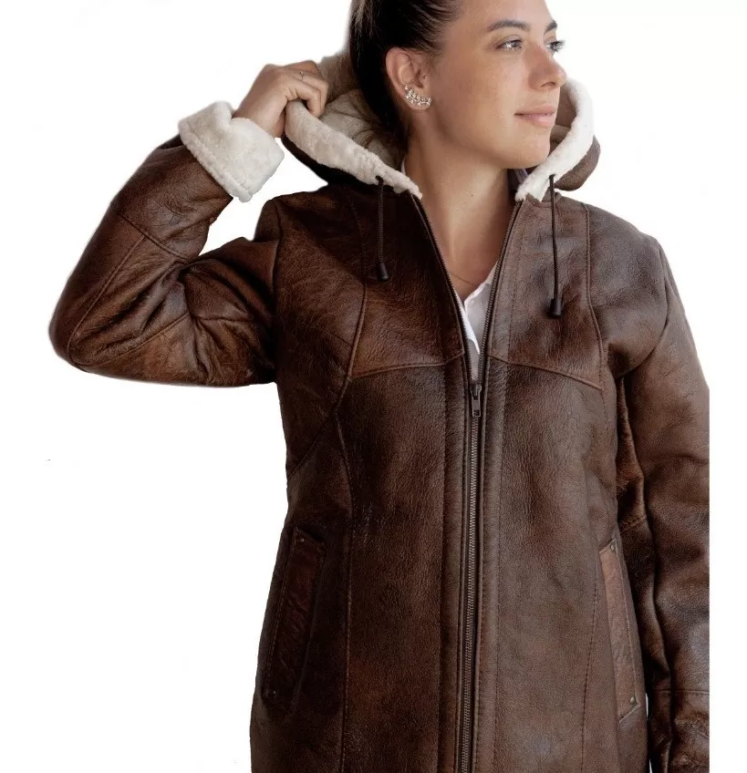 CAMPERA DE CUERO DE OVEJA DE MUJER  MODELO: 305