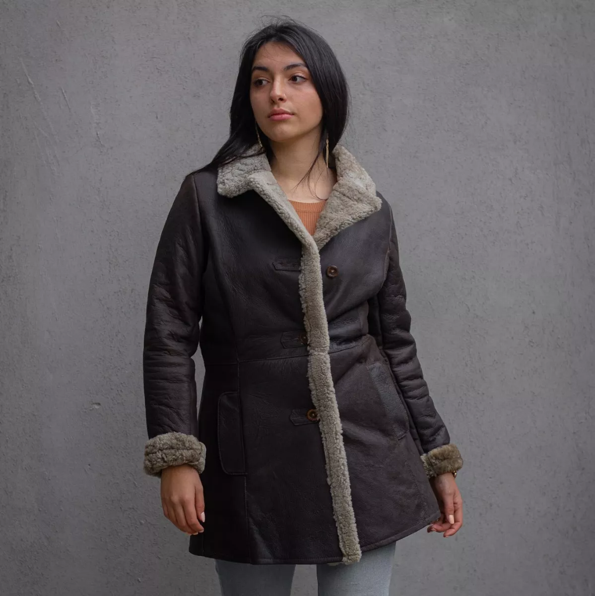 CAMPERA DE CUERO DE OVEJA DE MUJER  MODELO: SOL