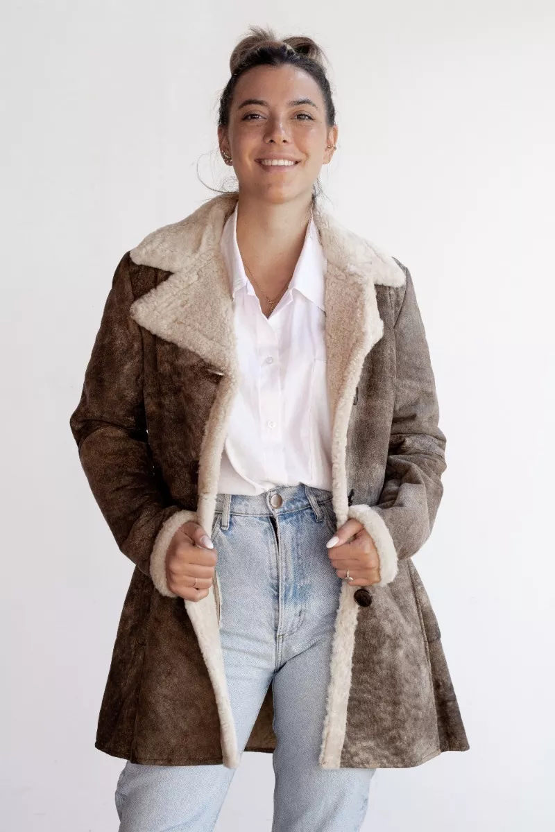 CAMPERA DE CUERO DE OVEJA DE MUJER  MODELO: SOL.H