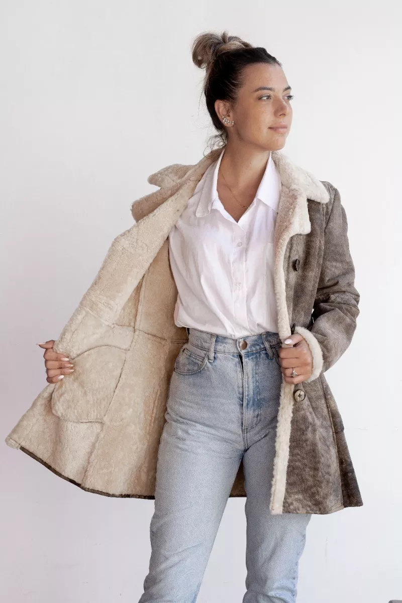 CAMPERA DE CUERO DE OVEJA DE MUJER  MODELO: SOL.H