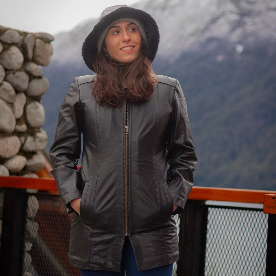 CAMPERA DE CUERO VACUNO 100% LEGITIMO DE MUJER  ART: 115