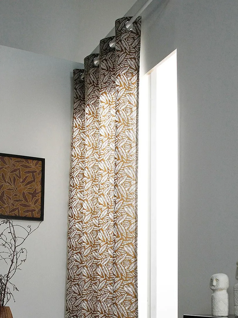 CORTINA CON ARANDELAS  BRONCE