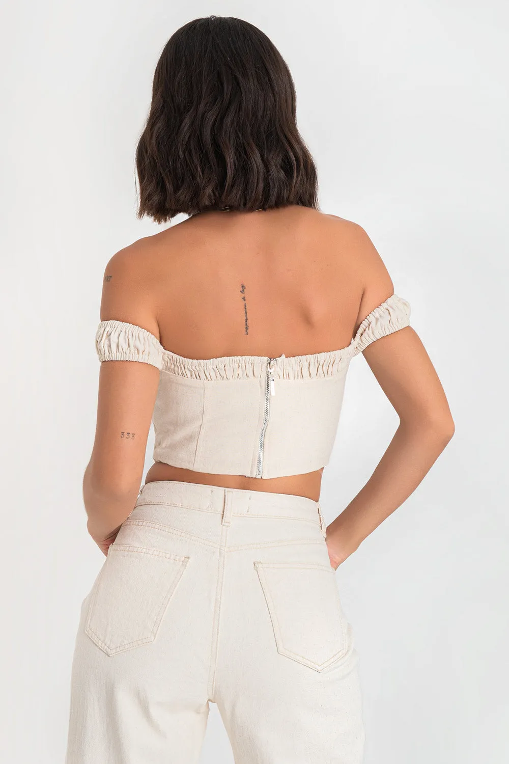 Crop top de lino hombros descubiertos
