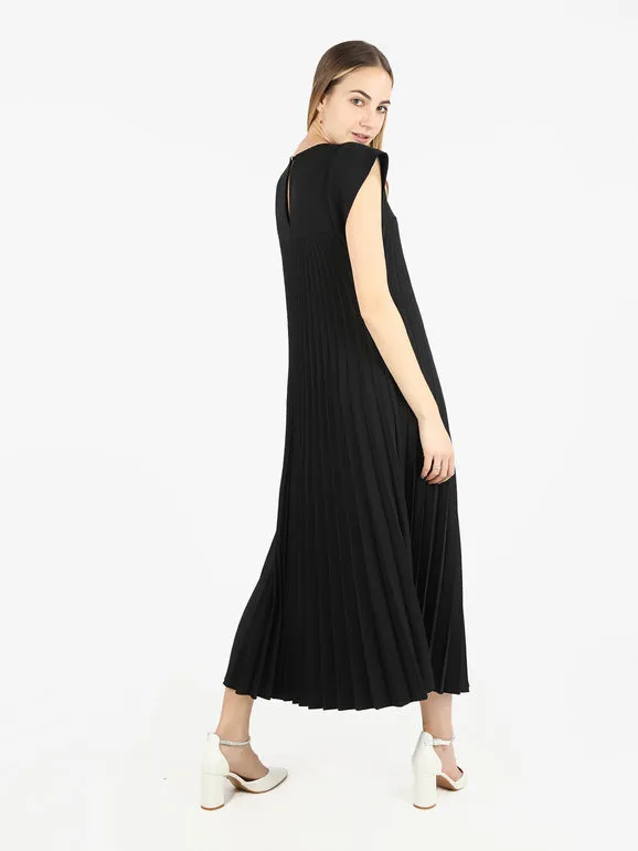 Daystar Vestido largo plisado de mujer con manga corta.