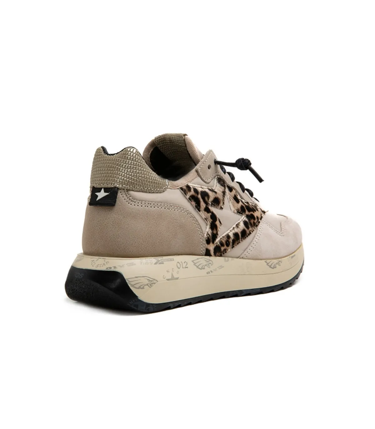 Deportivo para mujer con animal print