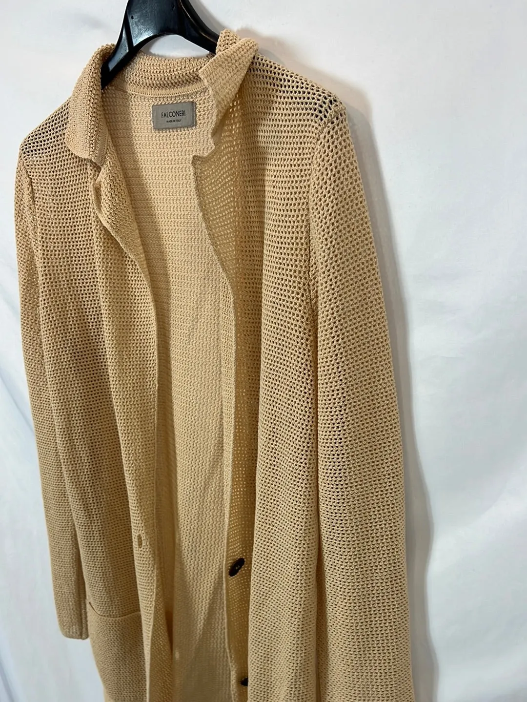 FALCONERI. Chaqueta beige troquelada. T S/M