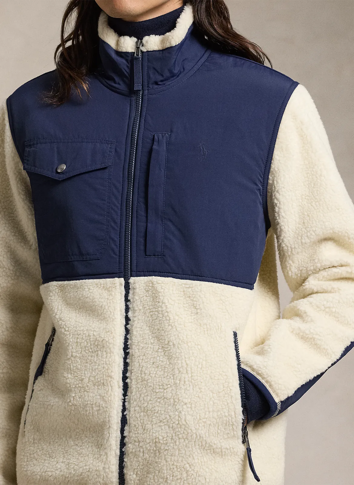 Forro polar de felpa en beige