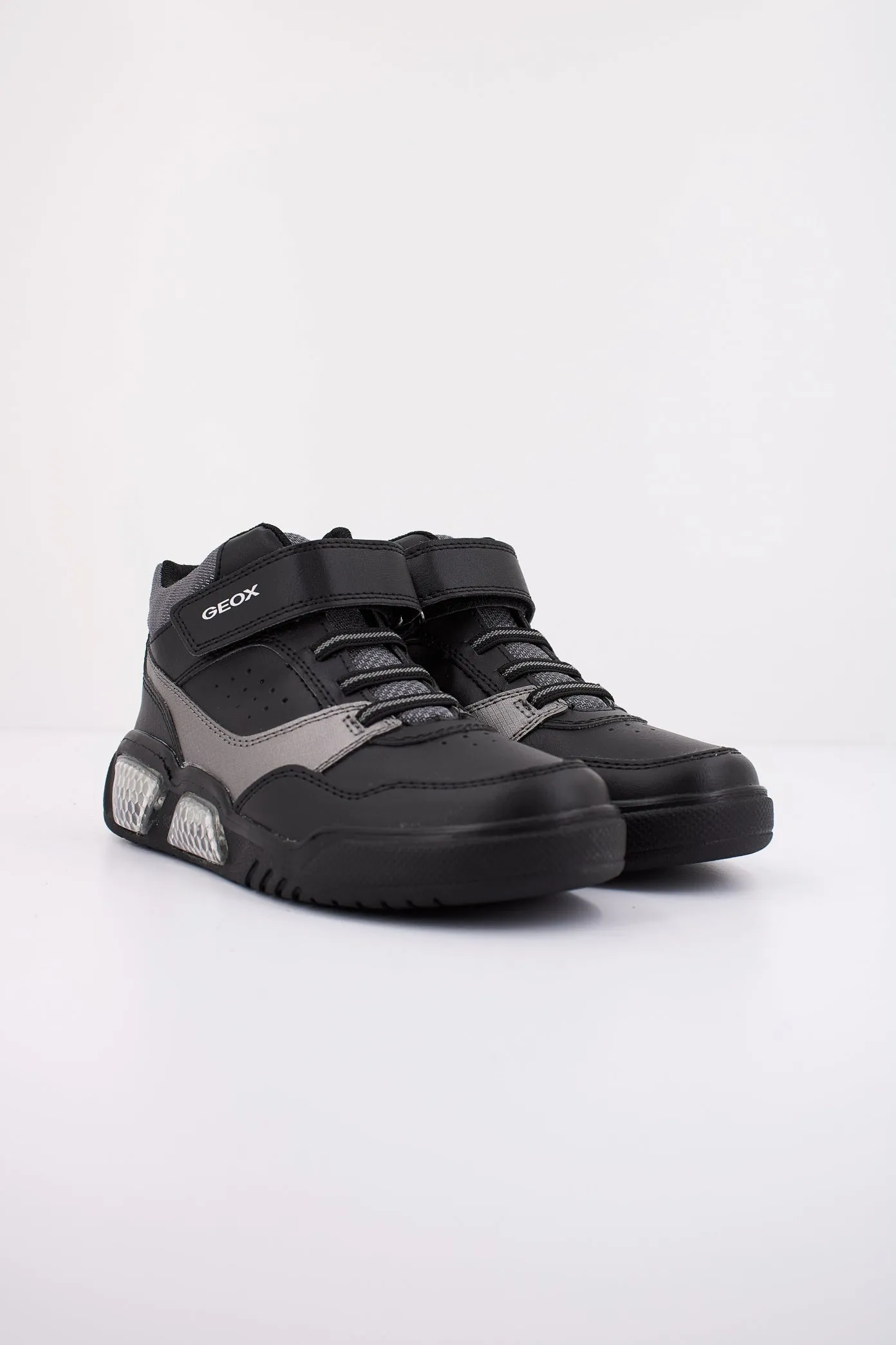 GEOX J ILLUMINUS BOY