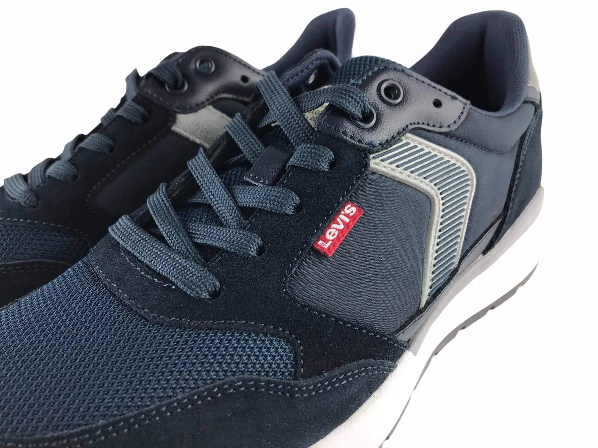 Levi’s | Sneakers hombre plantilla extraíble Eria Ortholite Recycled