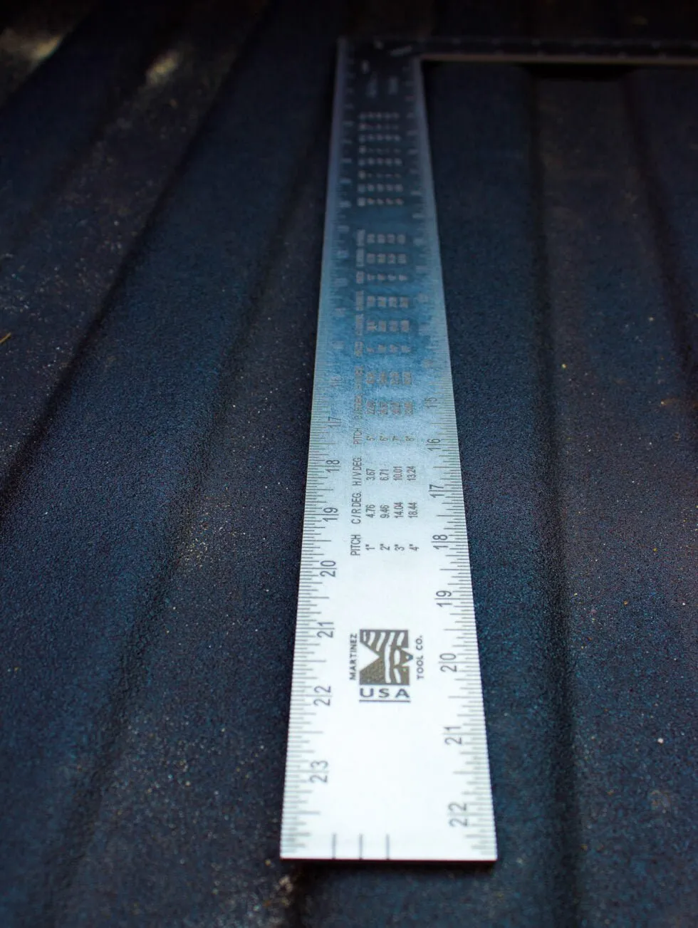 Martinez Tools | Titanium Framing Square 24 in. x 16 in. Without Scribe Marks