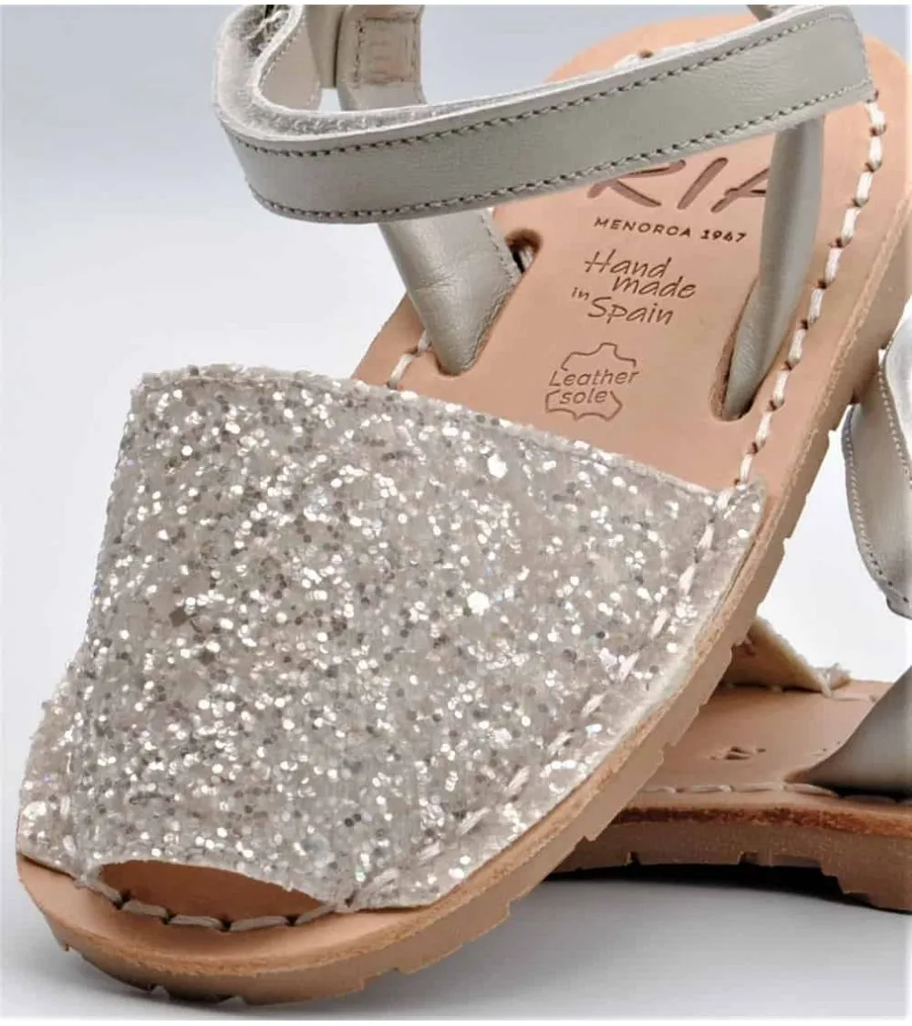 MENORQUINAS RIA NIÑA VELCRO GLITTER BEIGE NÁCAR PASTEL MOON