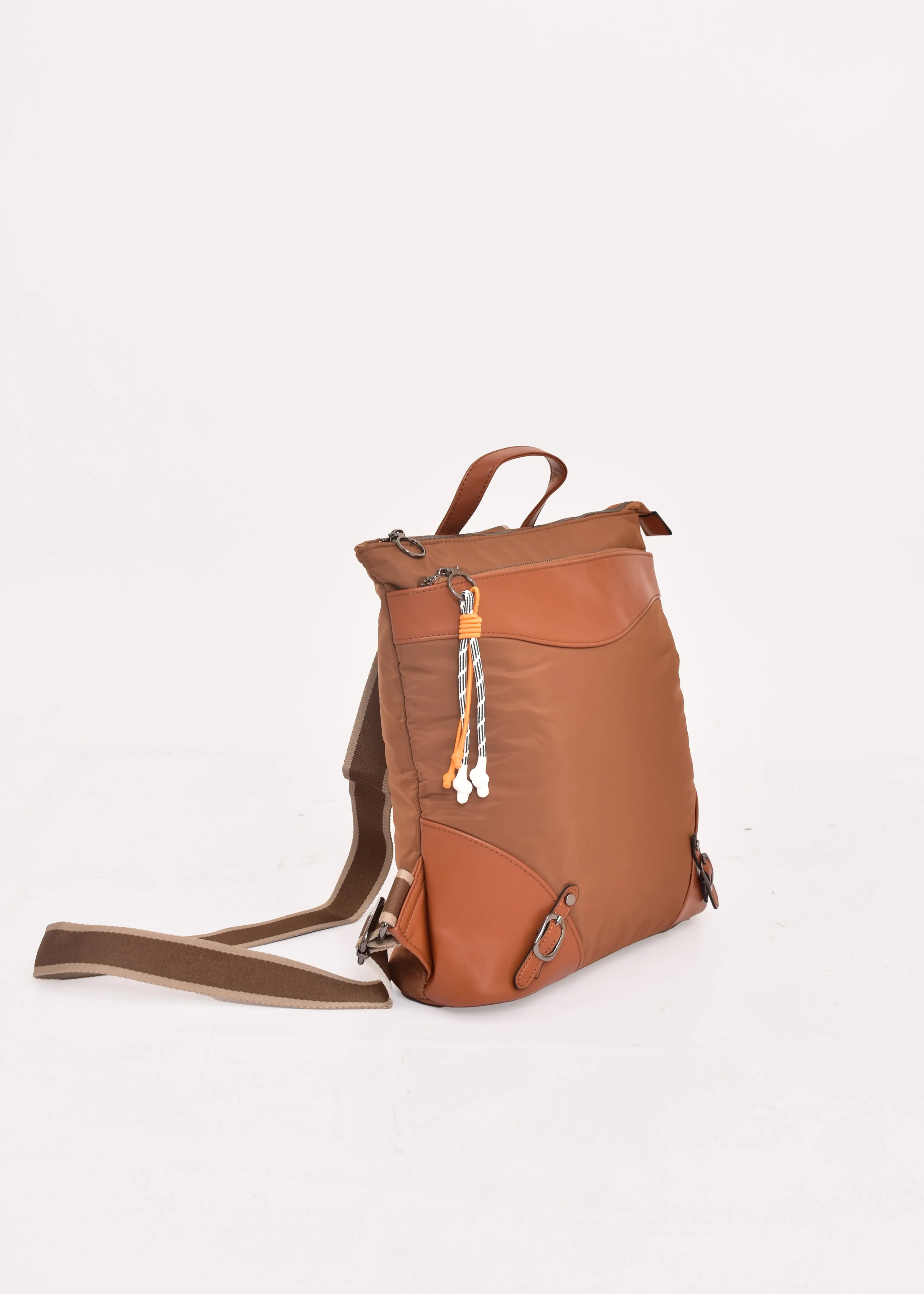 MOCHILA SAKERCAMEL