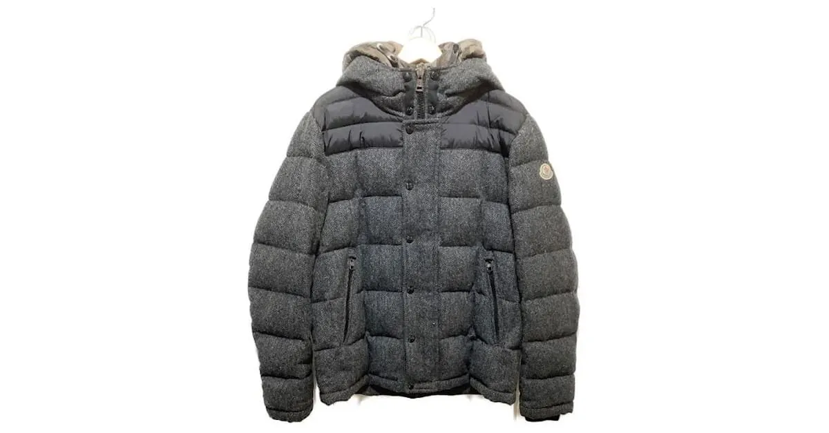 Moncler Abrigos de hombre abrigos Gris 