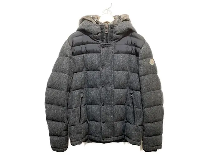 Moncler Abrigos de hombre abrigos Gris 