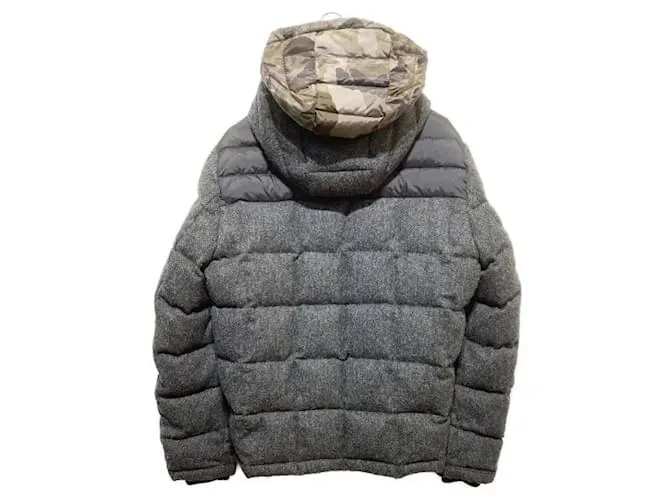 Moncler Abrigos de hombre abrigos Gris 
