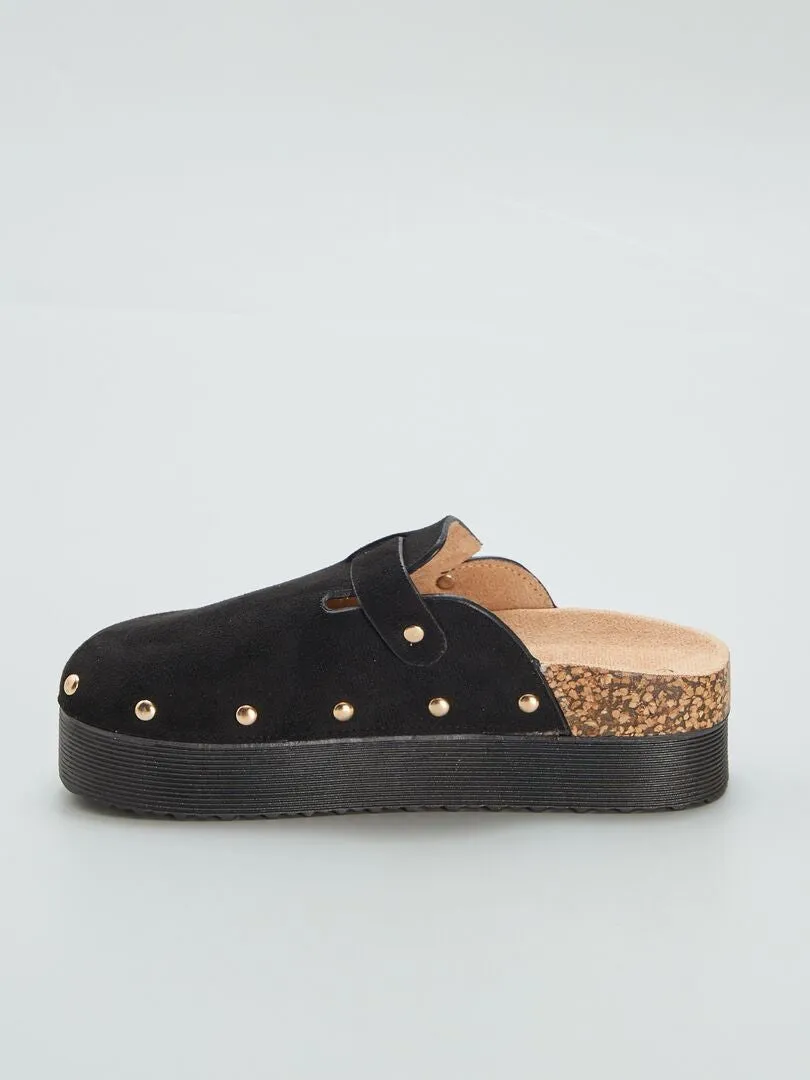 MULES ZUECO CON SUELA GRUESA  NEGRO