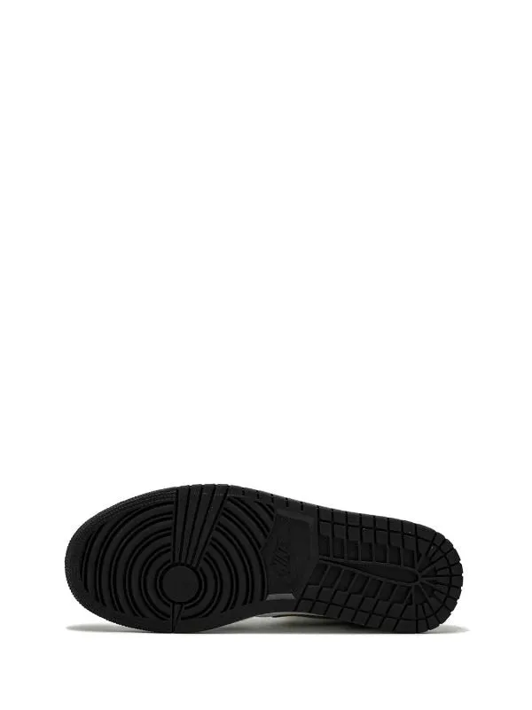 N373O Jordan 1 Mid Patent en negro, blanco y dorado