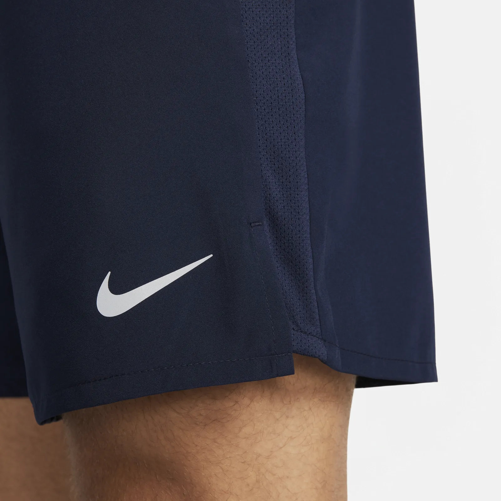 NIKE DRIFIT CHALLENGER 2INSHORTS