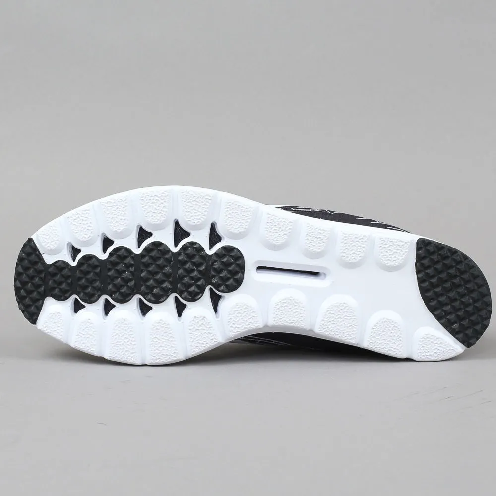 Nike Mayfly