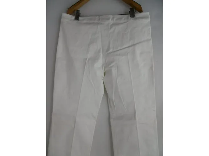 Pantalón blanco de Yves Saint Laurent 