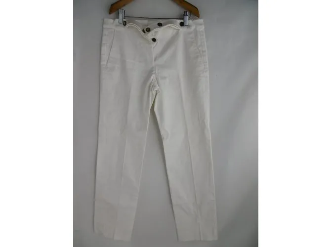 Pantalón blanco de Yves Saint Laurent 