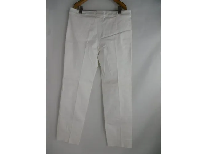Pantalón blanco de Yves Saint Laurent 