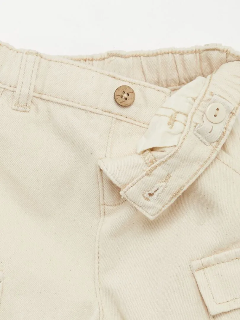 PANTALóN CON BOLSILLOS CON SOLAPA  BEIGE