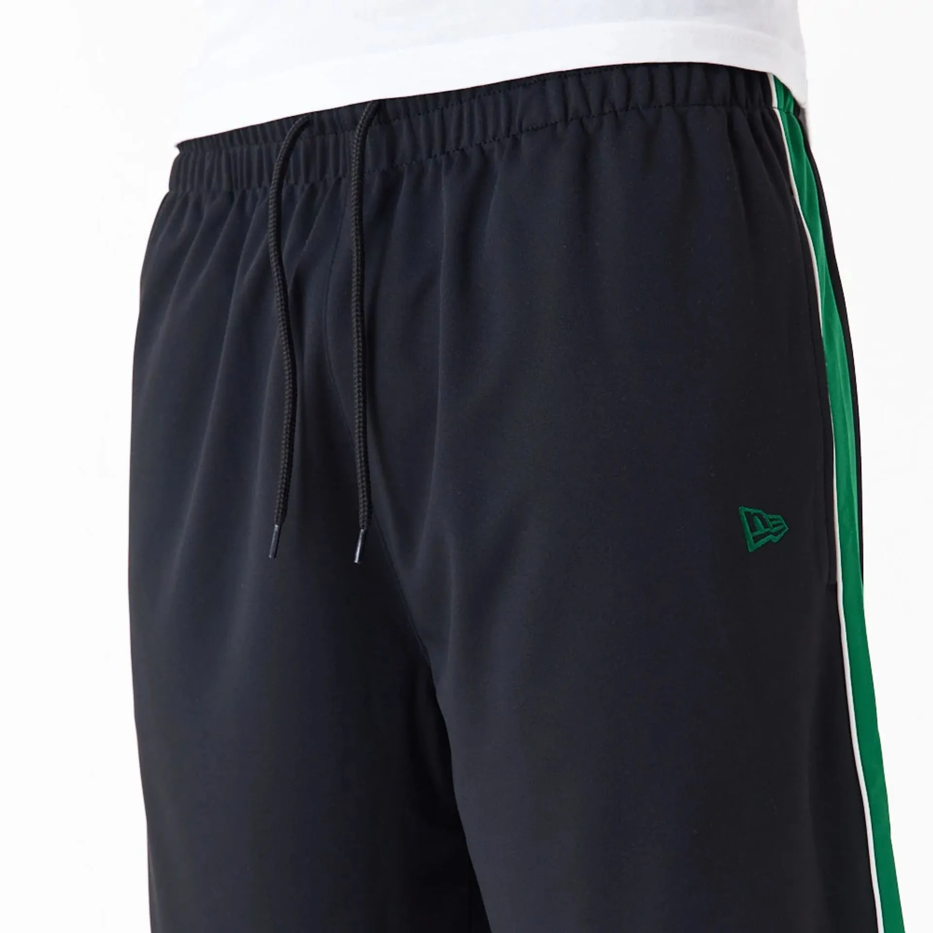 Pantalón corto New Era Panel
