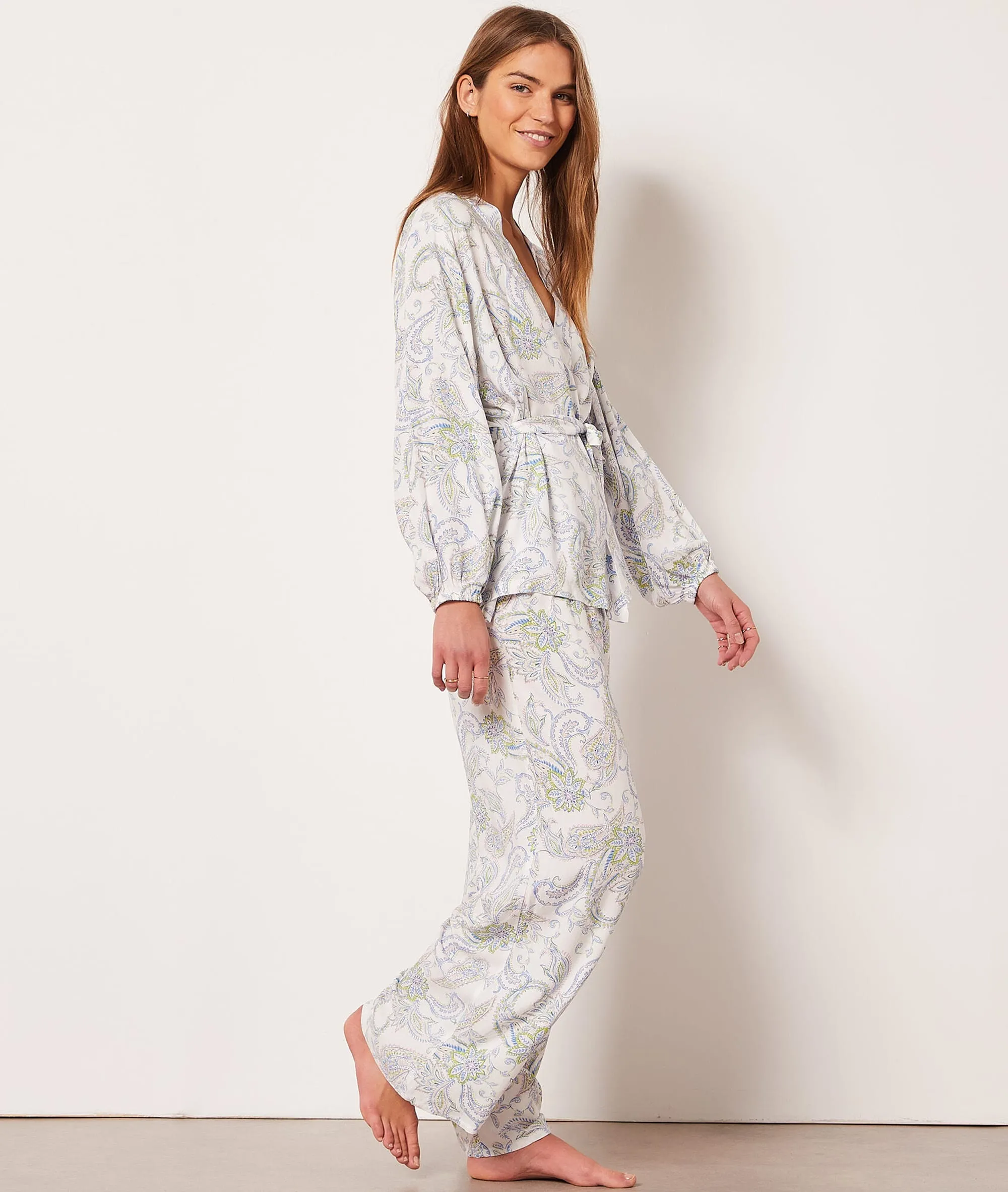 PANTALóN PIJAMA ESTAMPADO PAISLEY IMP FD ECRU  ETAM