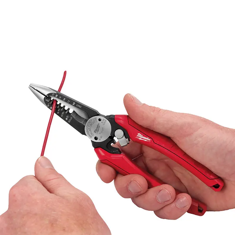 PINZA PARA ELECTRICISTA PELACABLE 6 EN 1 MILWAUKEE 4822307