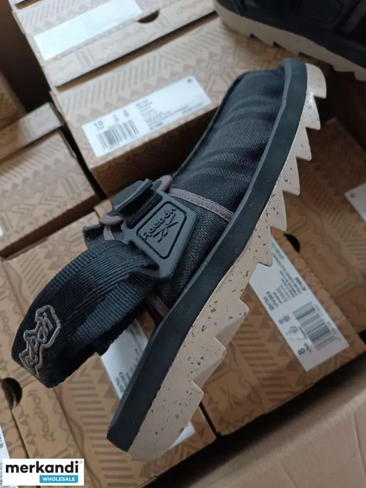 REEBOK BEATNIK UNISEX  SANDALIAS PLANAS NUEVAS, 10 UNIDADES DISPONIBLES