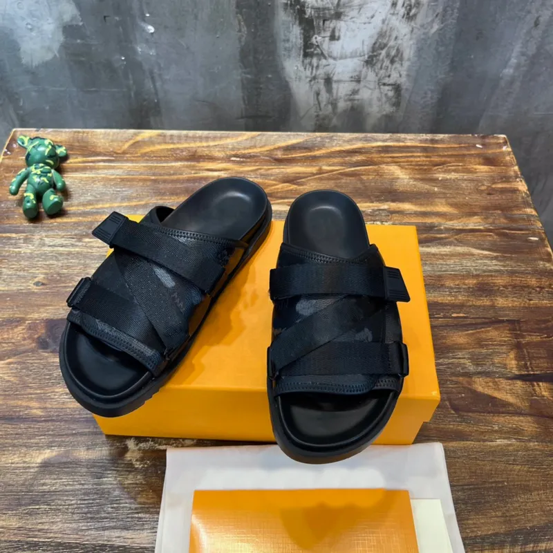 Sandalia de diseñador para hombres Honolulu Mule Leather Platform Slipper Canvas y Nylon Honolulus Sandalias planas de goma Tama
