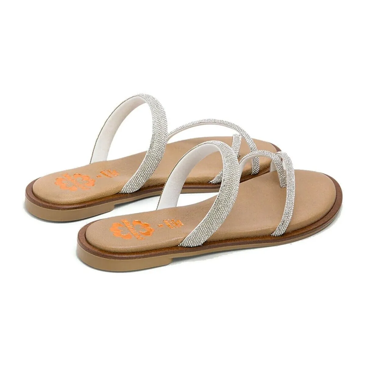 SANDALIAS BRILLANTES PLANAS PLATA  CALI 3008