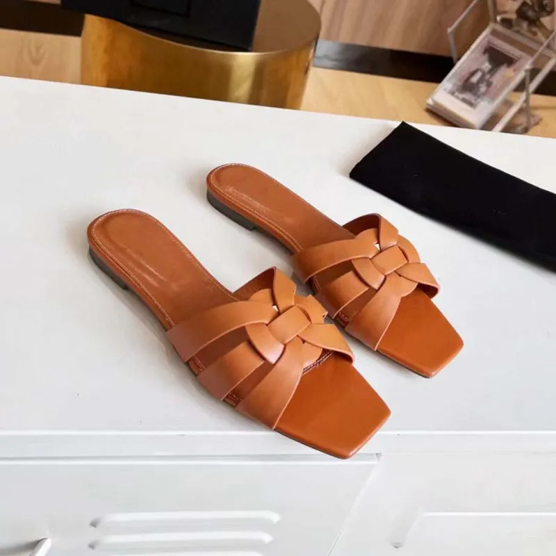 Sandalias de diseñador para mujer, sandalias planas de tributo, zapatillas deslizantes para mujer, zapatillas deslizantes de cue
