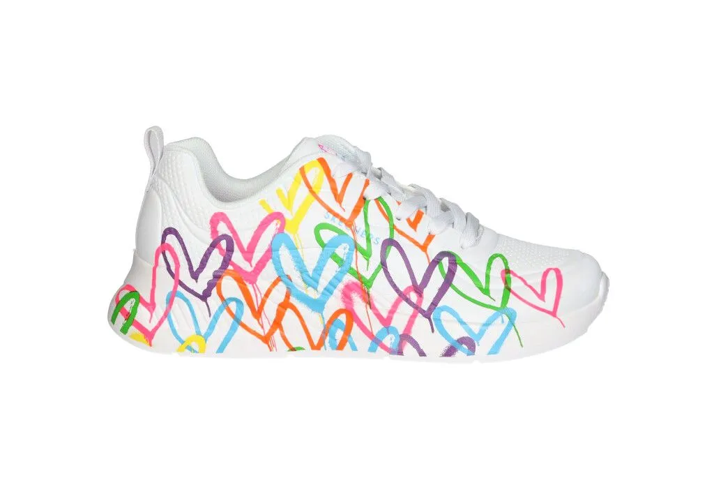 Sneaker Blanco Lateral Corazones Colores Piso Goma