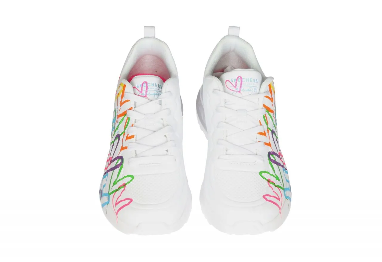 Sneaker Blanco Lateral Corazones Colores Piso Goma