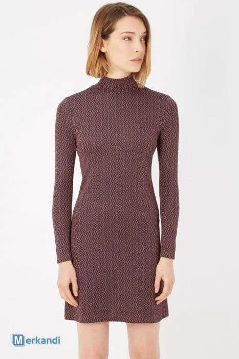 STOCK VESTIDOS DE MUJER PLEASE